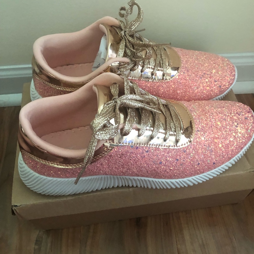Beautiful sneaker glitter shoes